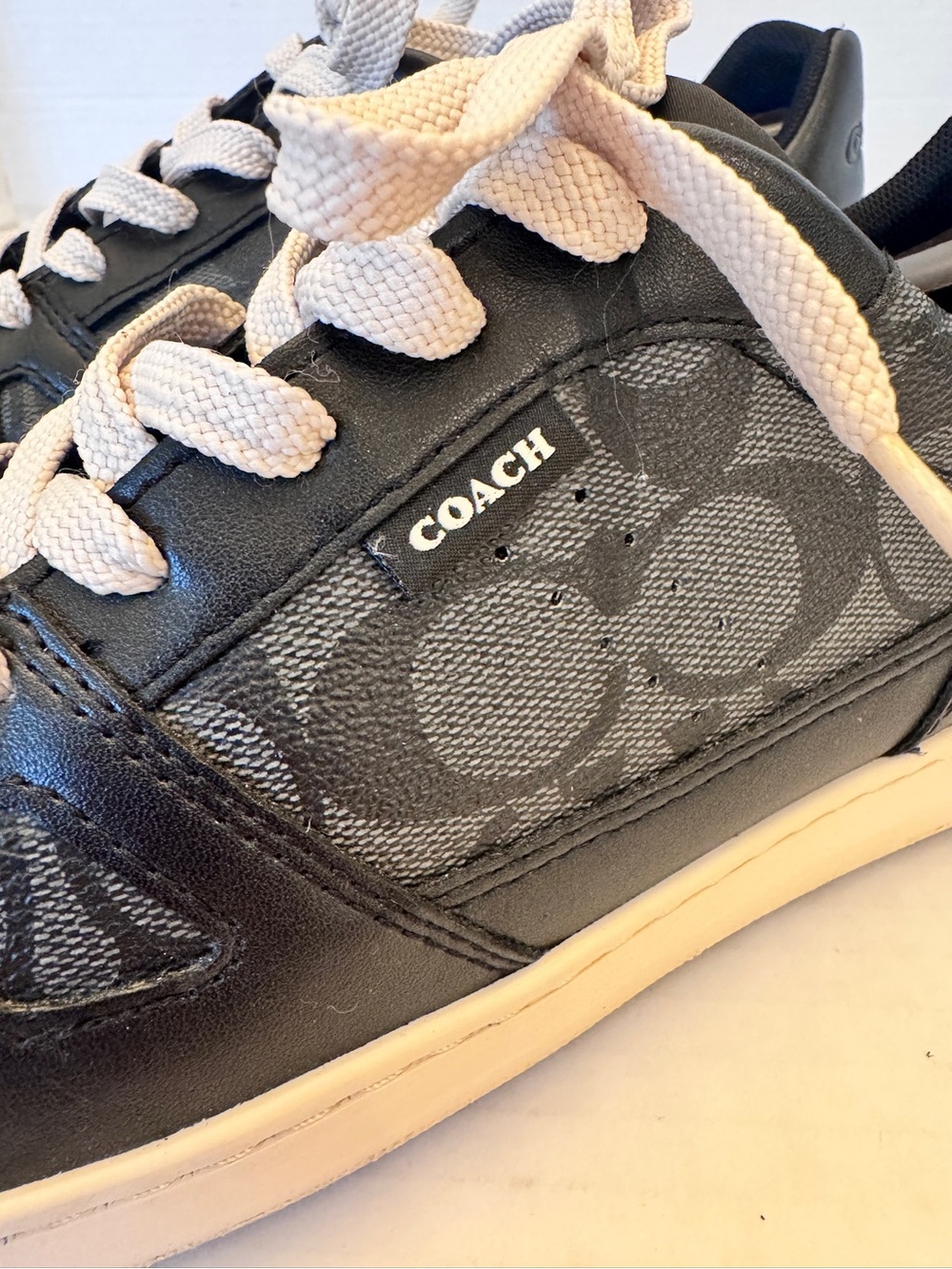 Coach Clip Court Sneaker Signature Black Monogram Print Men's Size 9D C8965 - Picture 8 of 15